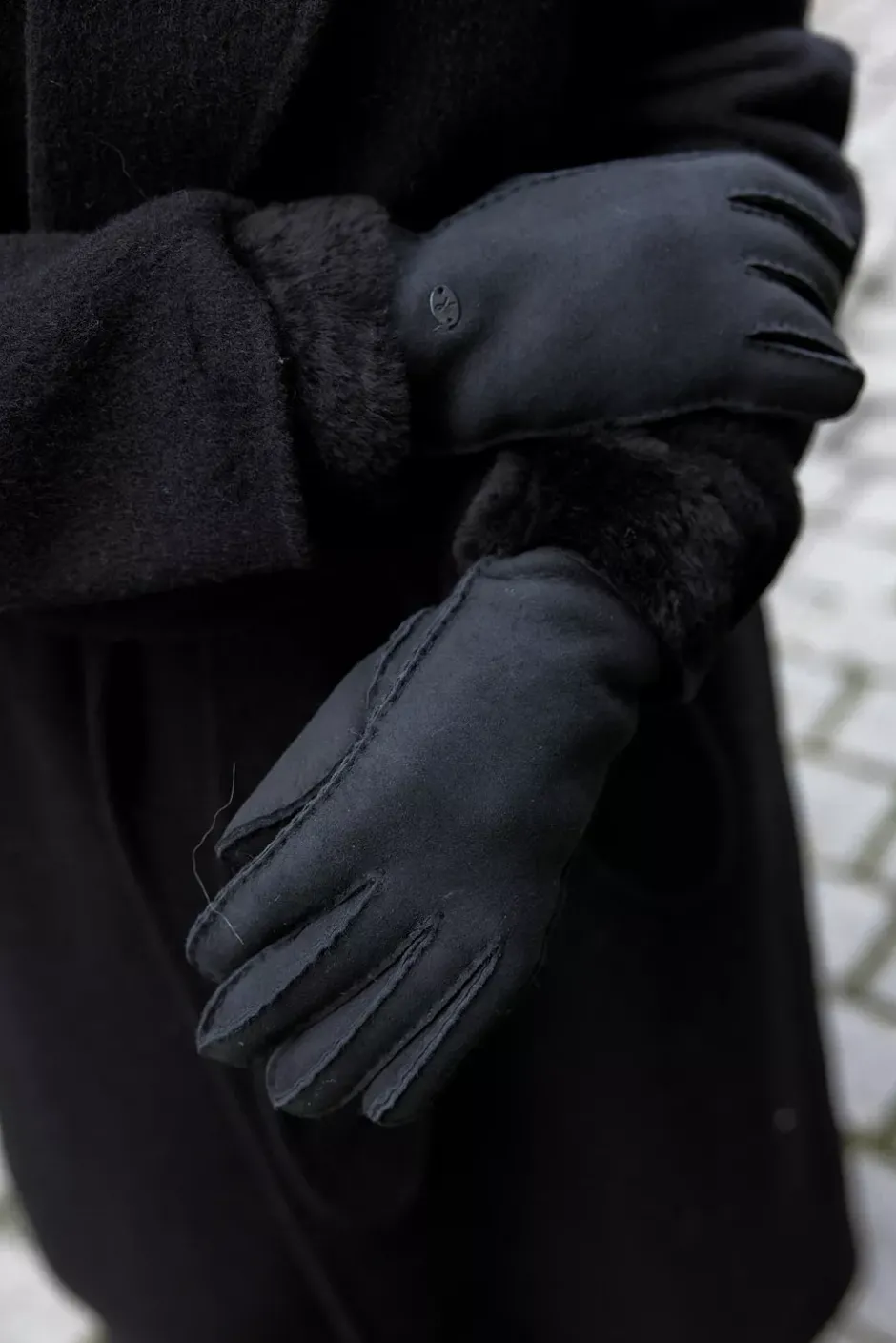 Apollo Bay Gloves Black^EMU Discount