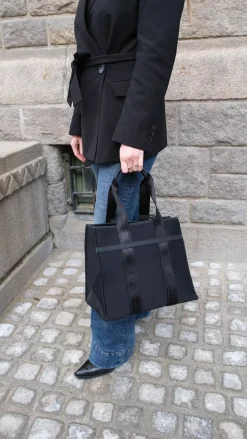 Cali Tote Neoprene Black^JIM RICKEY Discount