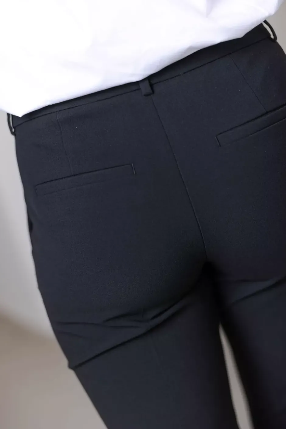 ClaraFV Long 285 Black Glow^FIVE UNITS Online