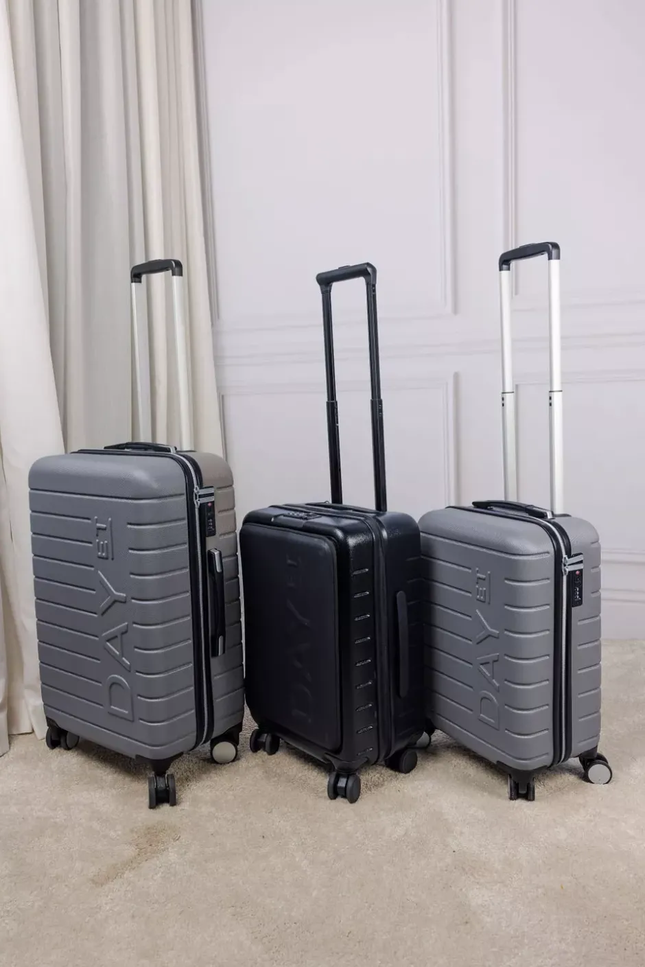 CPT 24 Suitcase Lux December Sky^DAY ET Online