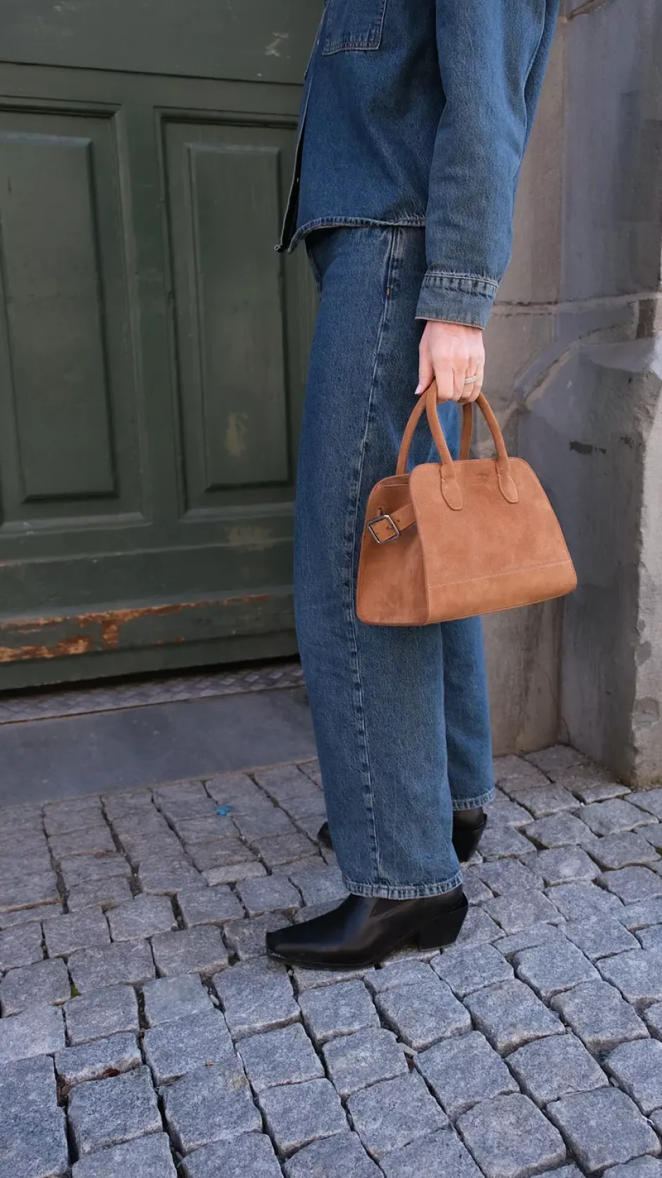 x Jim Rickey HiiL Tote Small Suede Tan^HIIL STUDIO New