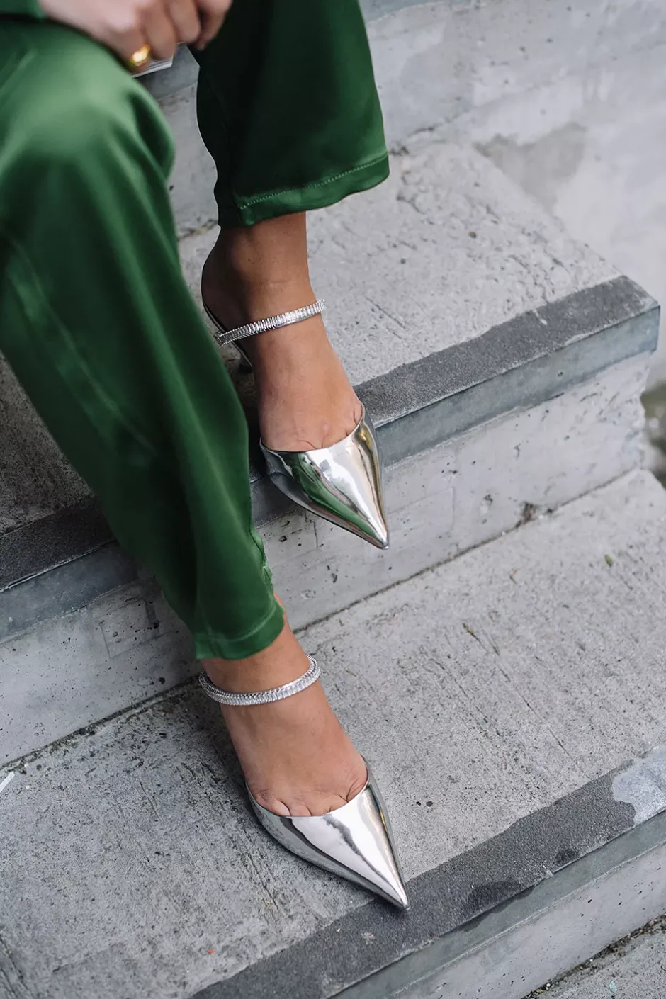 Kaian Metallic Leather Wrap Around Crystal Strap Pump Silver^SIMKHAI Online