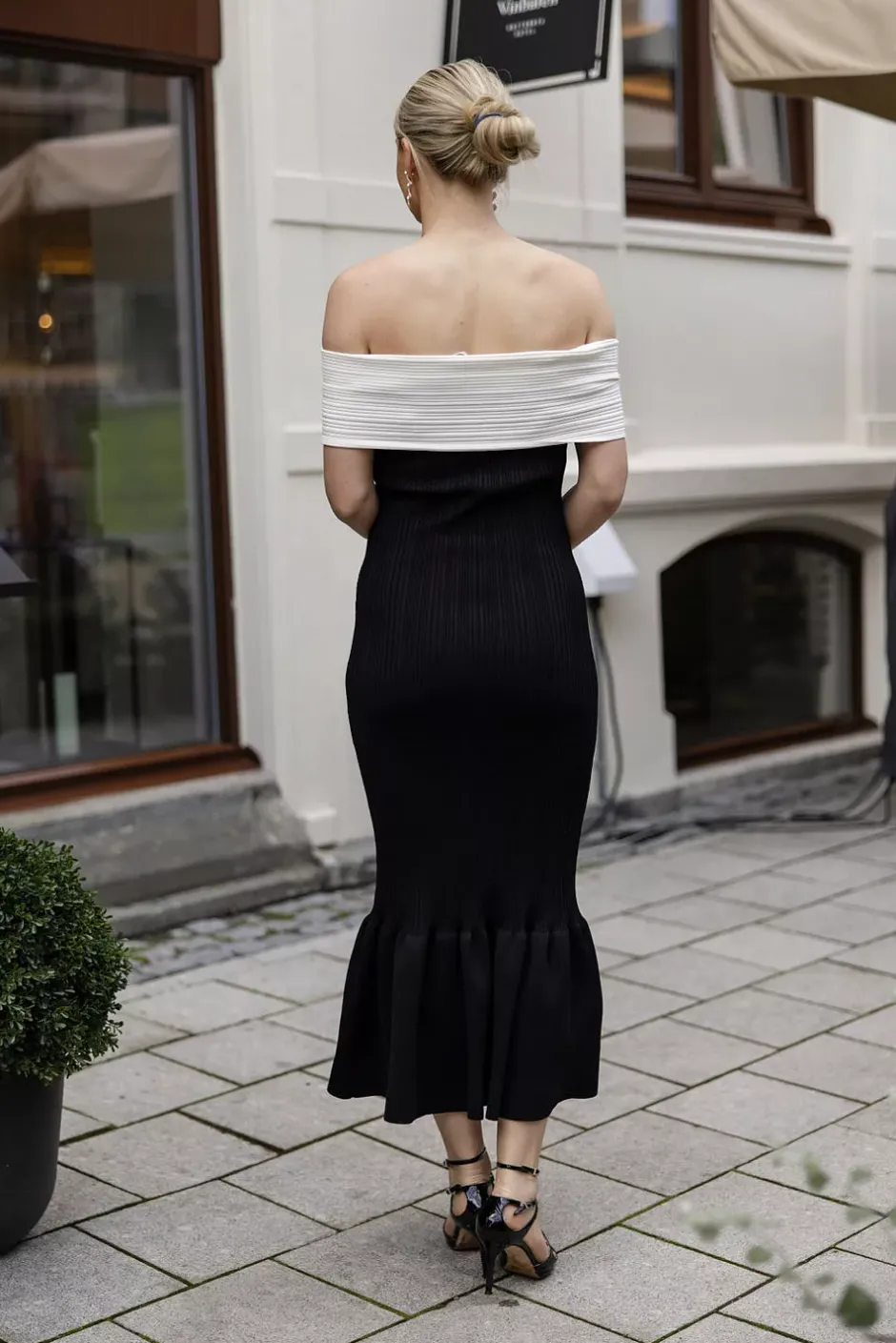 Knit Bow Midi Dress Black^CARMA Best