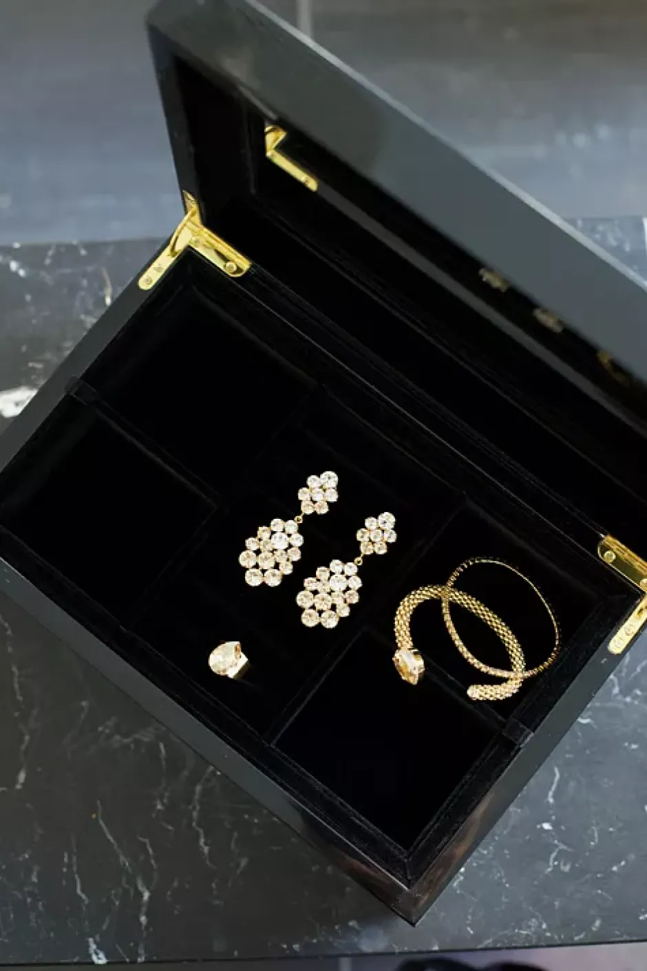 Laquer Jewellery Box Black^DARK Fashion