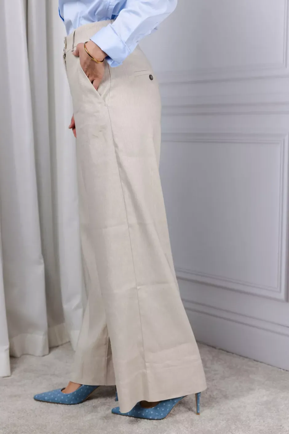 LauraFV 769 Regular Sand Linen^FIVE UNITS Clearance