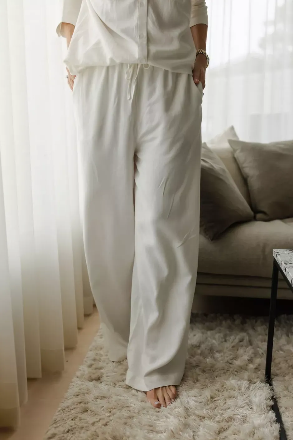 Linn Pant White^CARMA COLLECTION New
