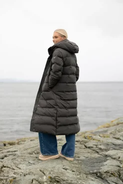 Meridian After Dark^SCANDINAVIAN EDITION New