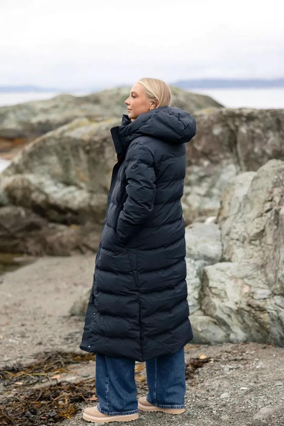 Meridian Midnight Blue^SCANDINAVIAN EDITION Discount