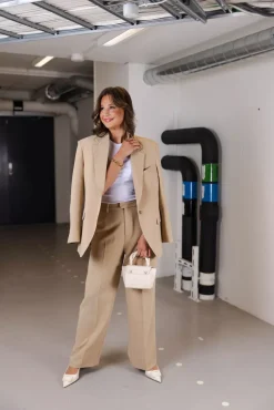 Mia Pant Camel^HIIL STUDIO Hot
