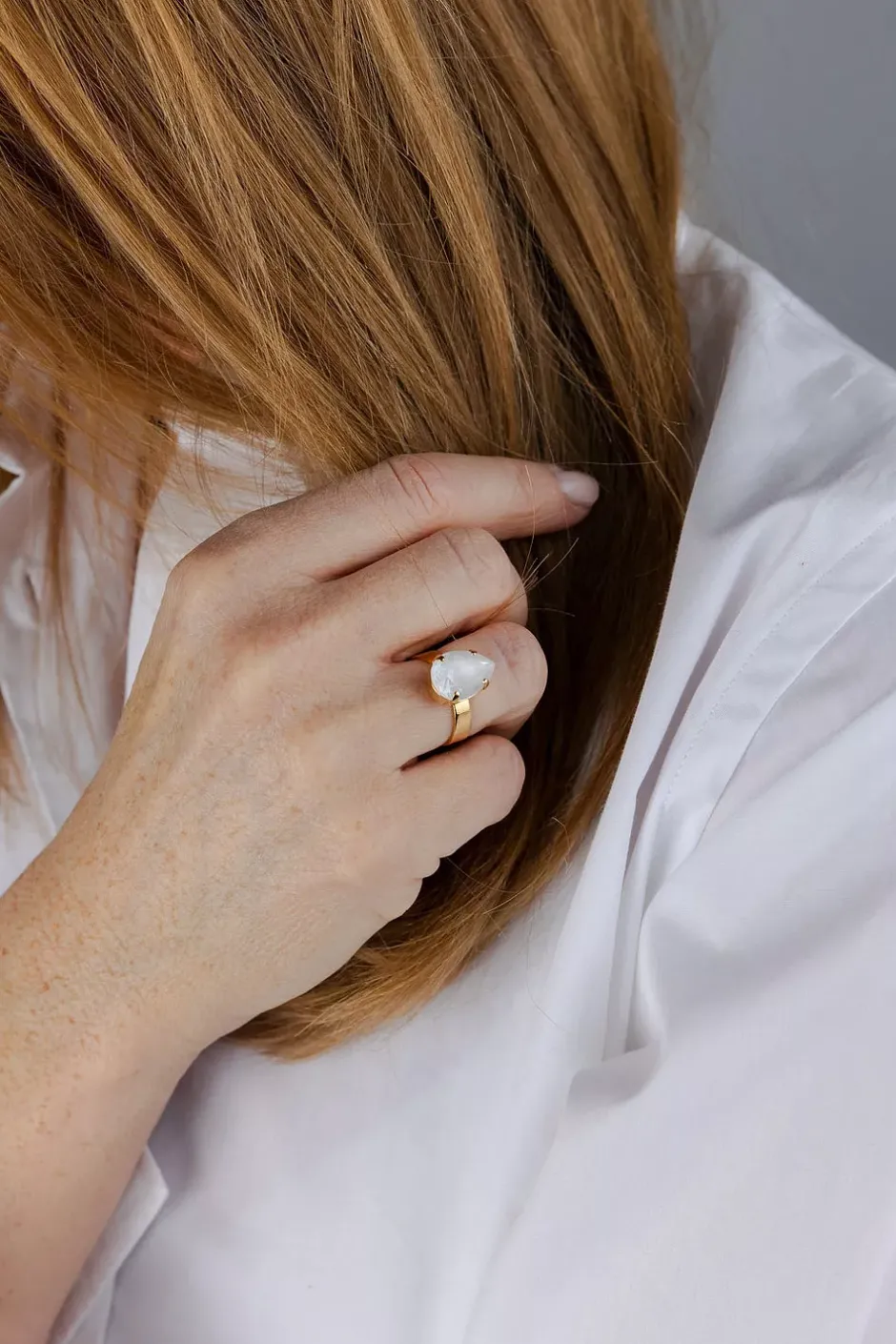 Mini Drop Ring Gold Electric White^CAROLINE SVEDBOM Outlet