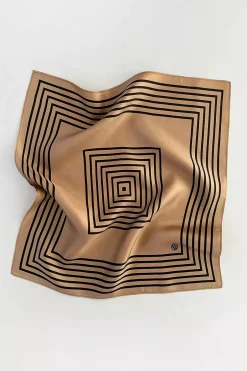 No. 15 Camel & Black^LESCARF Sale