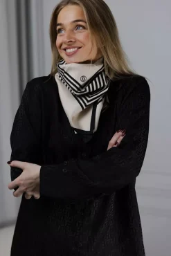 No. 1 Sand & Black^LESCARF New