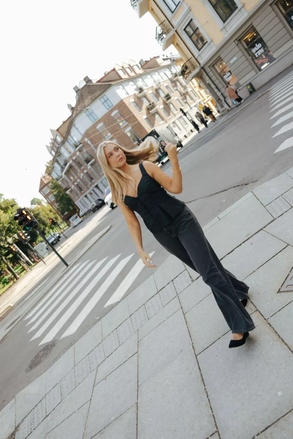 Sparrow Top Black^PIA TJELTA Best