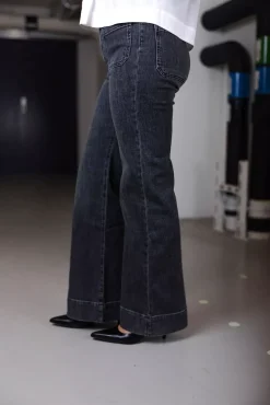 St Monica Black Vintage 69^JEANERICA Clearance