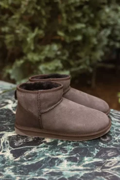 Stinger Micro Boots Chocolate^EMU Online