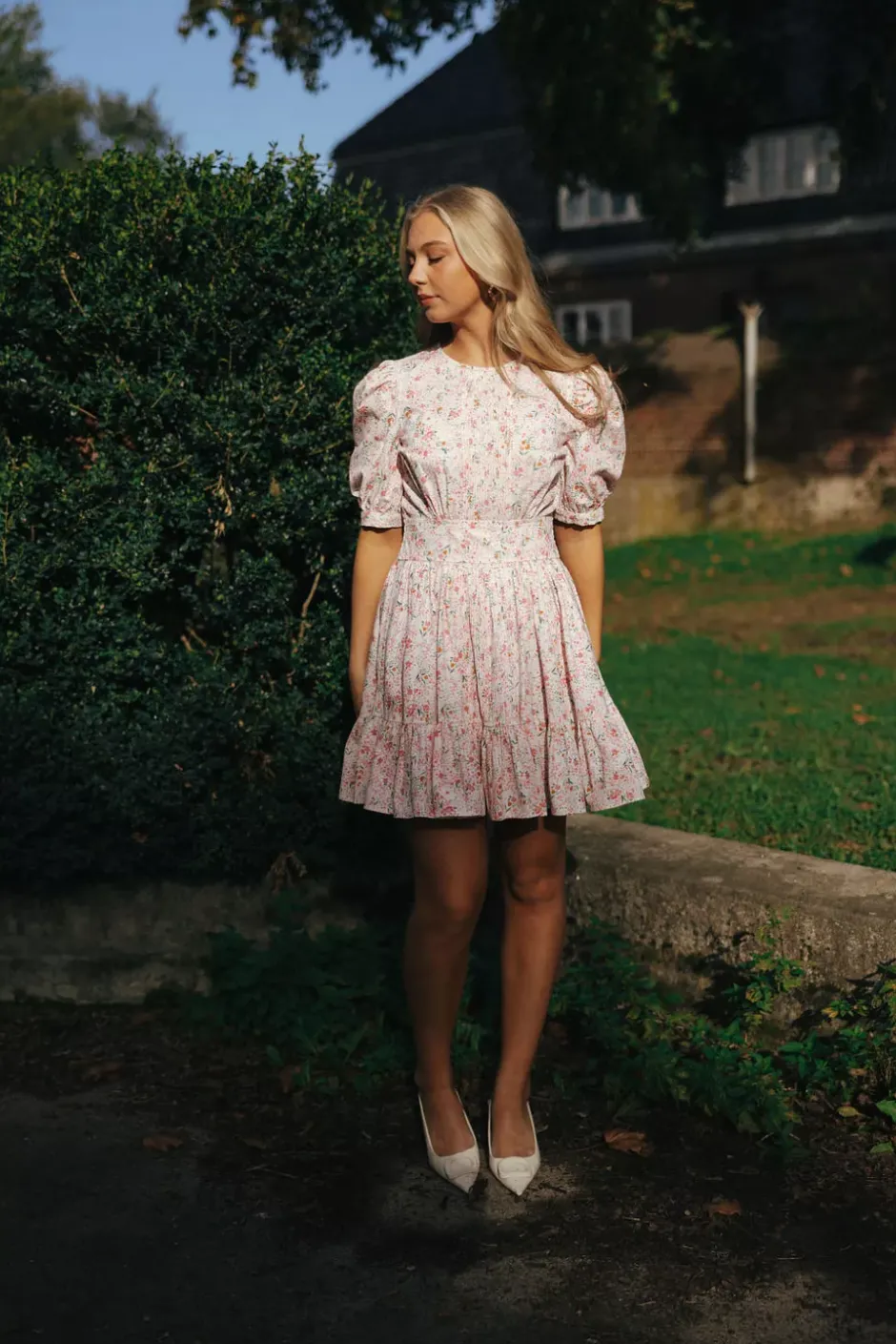 Structured Mini Dress Petite Flowers^BY TIMO Fashion