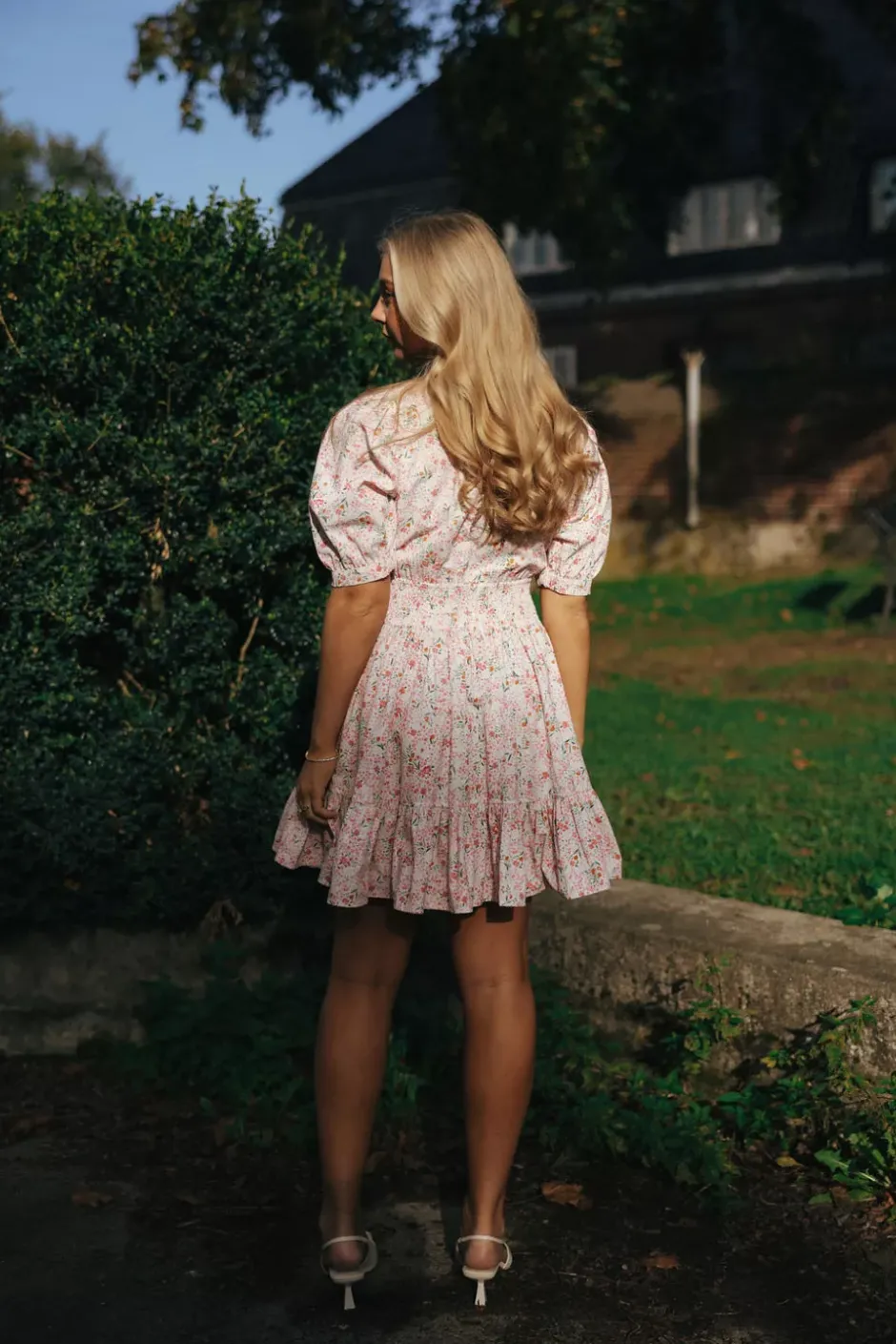 Structured Mini Dress Petite Flowers^BY TIMO Fashion