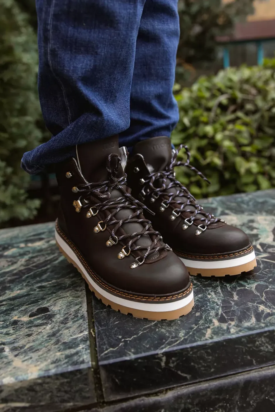 Tag Flat Brune^MONO New