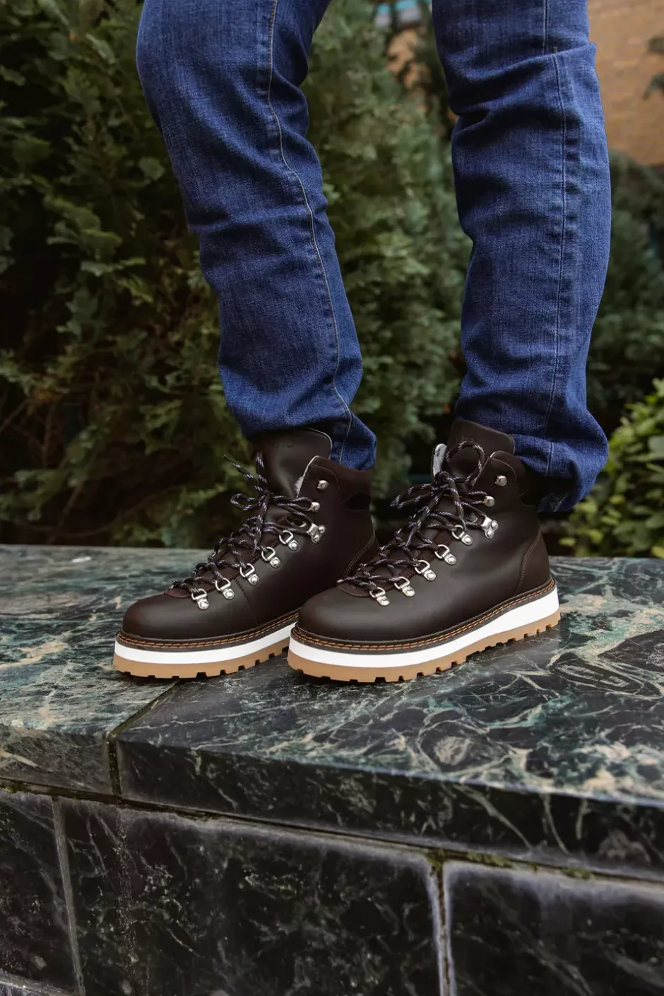 Tag Flat Brune^MONO New