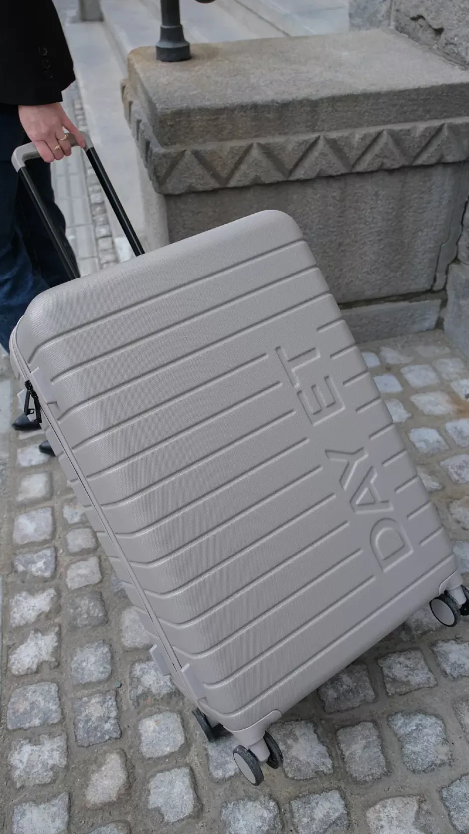 Tonal 28" Suitcase Moon Rock^DAY ET Sale